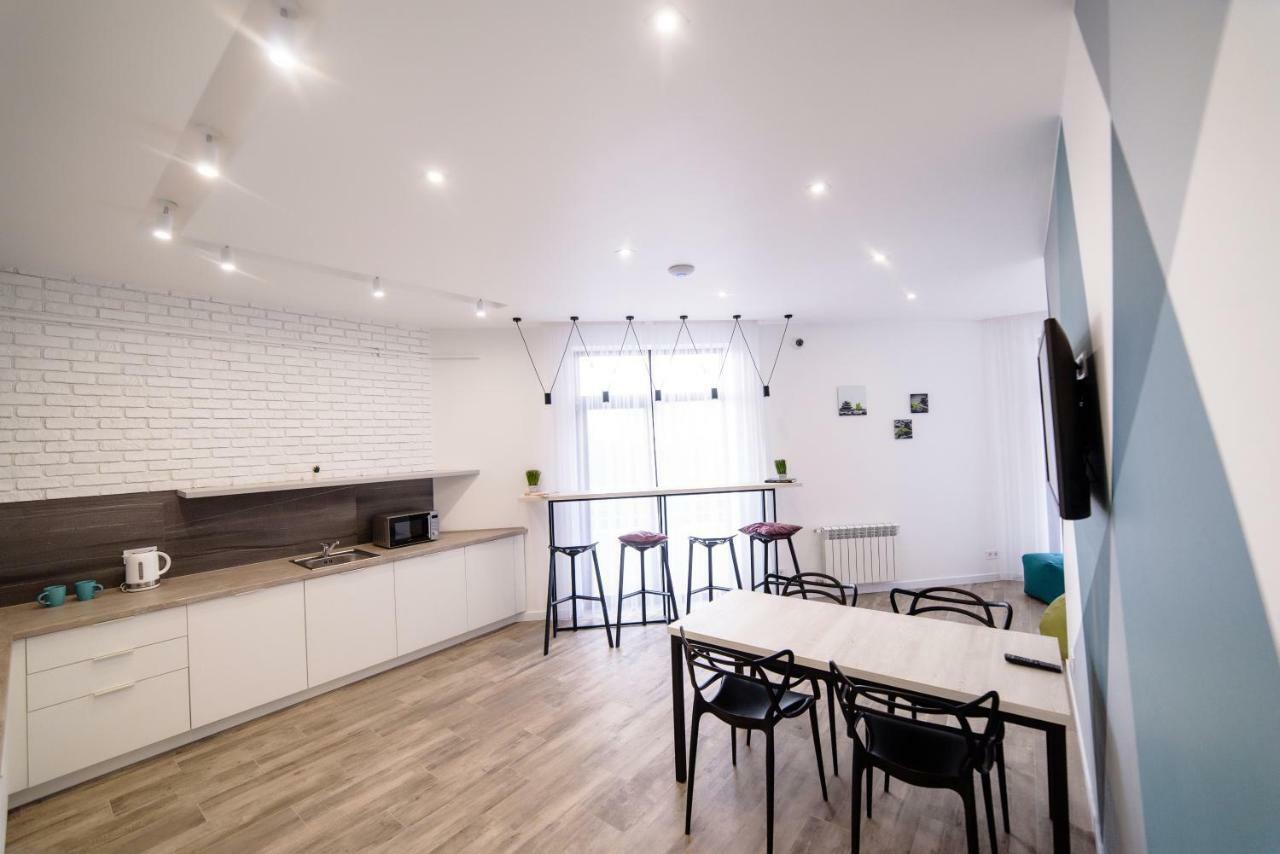 Is'Land Hostel Ujgorod Dış mekan fotoğraf